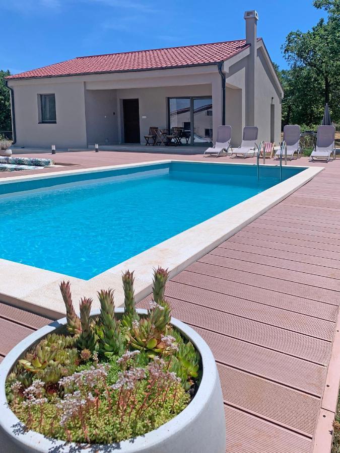 Tara Villa Pavicini Exterior photo